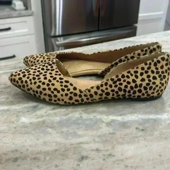 Michael by Michael Shannon cheetah print pointed toe flats Size 10M. - Picture 4 of 8